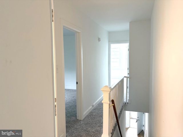 320 POWELL ST, Gloucester City, NJ 08030