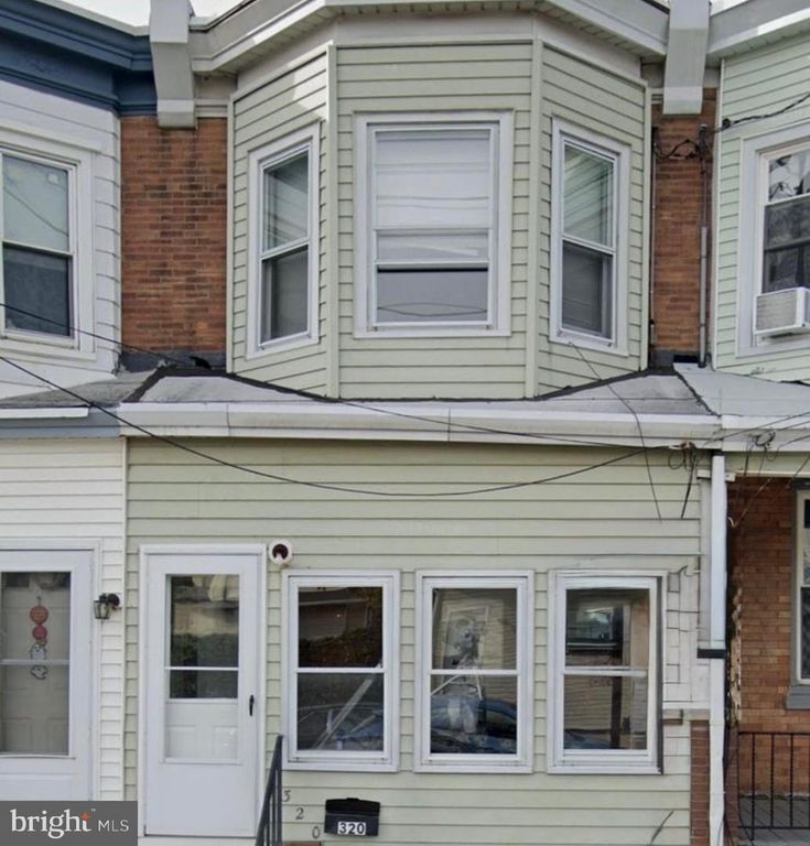 320 POWELL ST, Gloucester City, NJ 08030