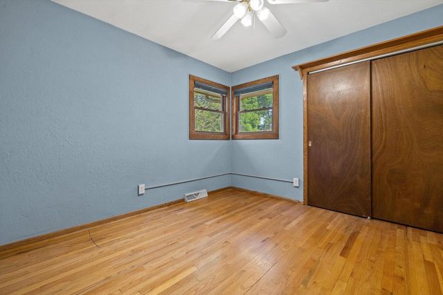 S76W31156 Century DRIVE, Mukwonago, WI 53149