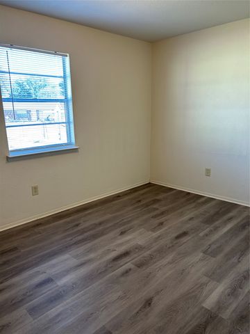 1836 Coral Road, Pelican Bay, TX 76020