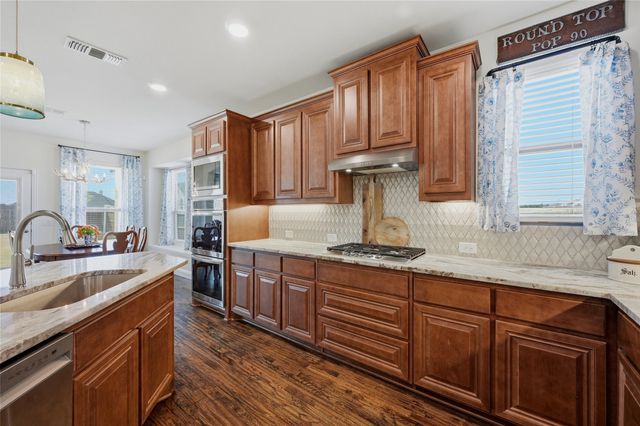 2708 W Cascade Drive, Sherman, TX 75092