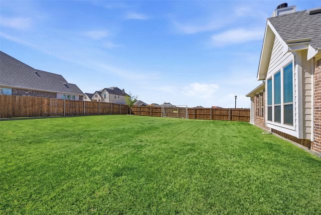 2708 W Cascade Drive, Sherman, TX 75092