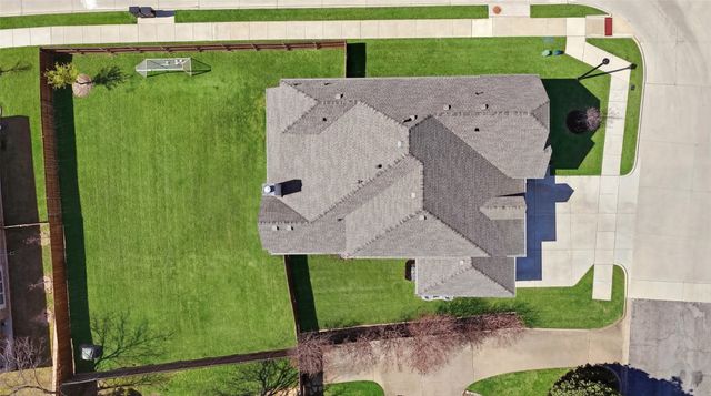 2708 W Cascade Drive, Sherman, TX 75092