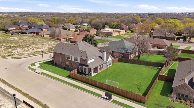 2708 W Cascade Drive, Sherman, TX 75092