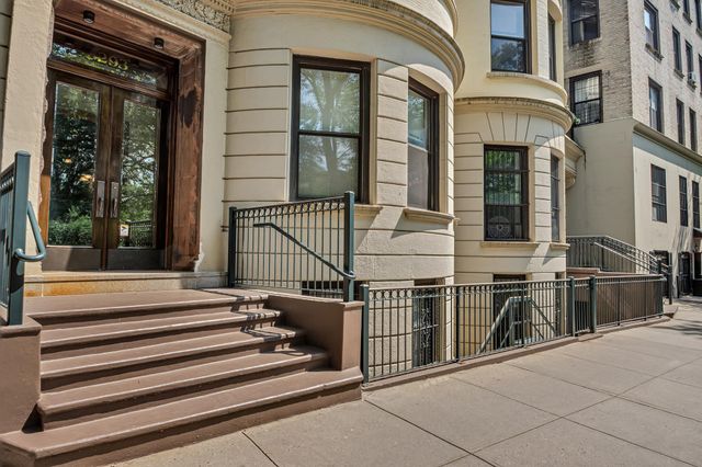 293 Riverside Drive 4B, New York (manhattan), NY 10025