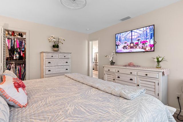 1957 SW Palm City Road 29- H, Stuart, FL 34994