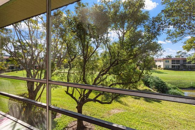 1957 SW Palm City Road 29- H, Stuart, FL 34994