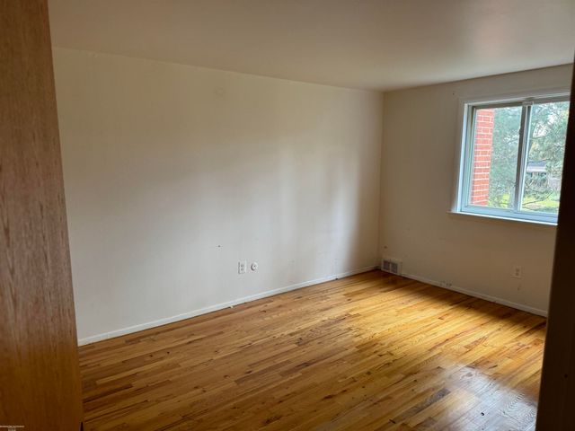 8734 Sterling Street, Center Line, MI 48015