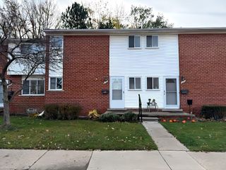 8734 Sterling Street, Center Line, MI 48015