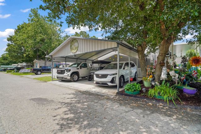 908 Pine Thicket St., Myrtle Beach, SC 29577
