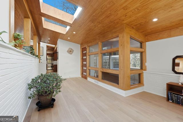 1805 Lenox Road NE, Atlanta, GA 30306