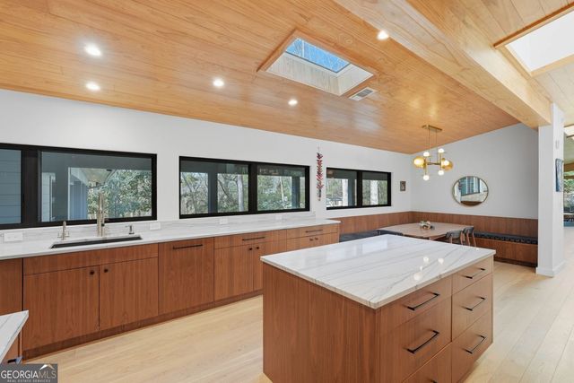 1805 Lenox Road NE, Atlanta, GA 30306