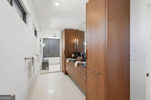 1805 Lenox Road NE, Atlanta, GA 30306