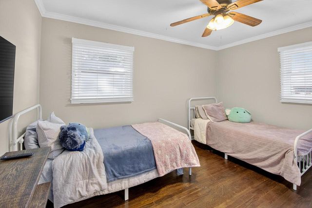 1123 Montclair DRIVE, Racine, WI 53402