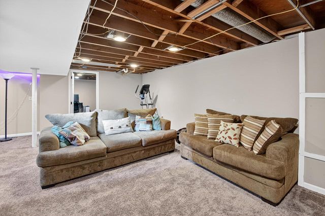 1123 Montclair DRIVE, Racine, WI 53402