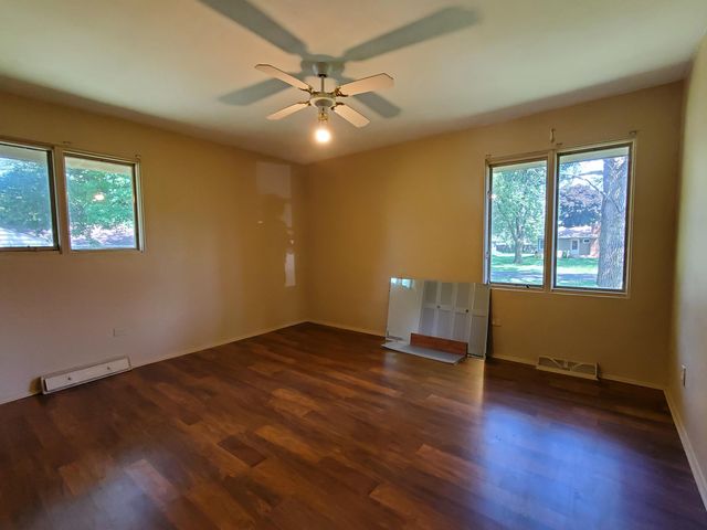 201 W Halleck Street, Morocco, IN 47963