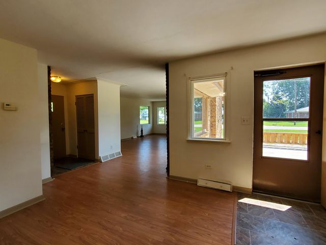 201 W Halleck Street, Morocco, IN 47963