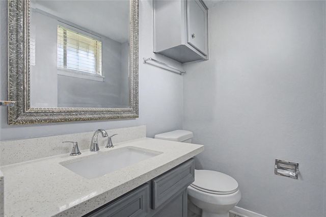 7410 Sawmill Trail, Houston, TX 77040