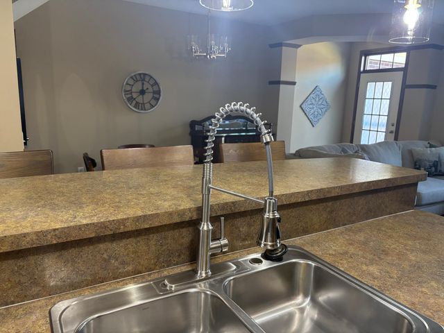 12449 Flanders Court NE G, Blaine, MN 55449