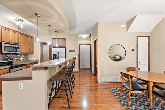 12449 Flanders Court NE G, Blaine, MN 55449
