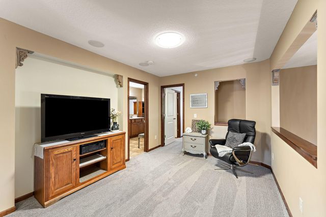12449 Flanders Court NE G, Blaine, MN 55449