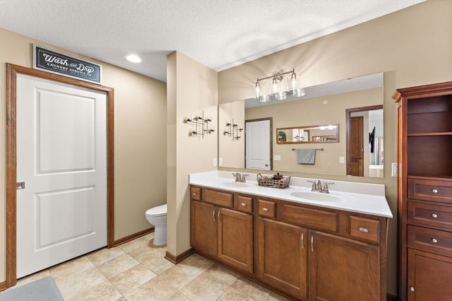 12449 Flanders Court NE G, Blaine, MN 55449