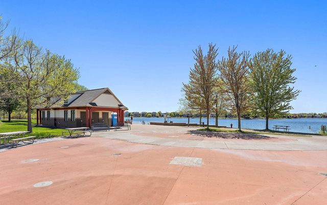 12449 Flanders Court NE G, Blaine, MN 55449