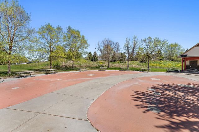 12449 Flanders Court NE G, Blaine, MN 55449