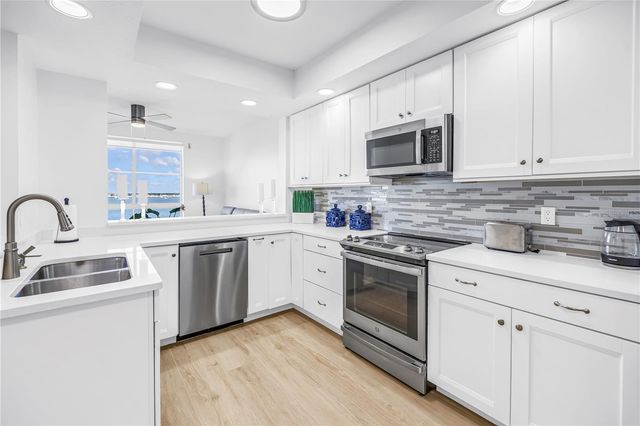 4981 BACOPA LANE S 602, St Petersburg, FL 33715