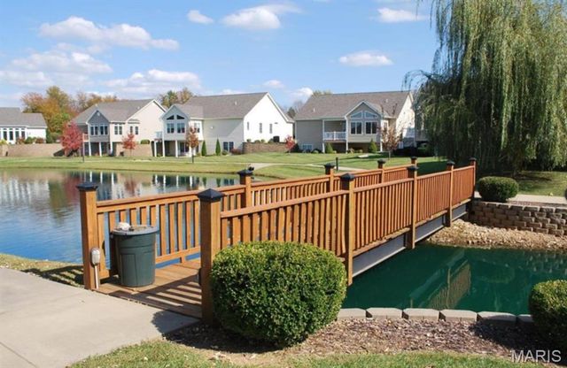 75 Butterfield Drive, Farmington, MO 63640