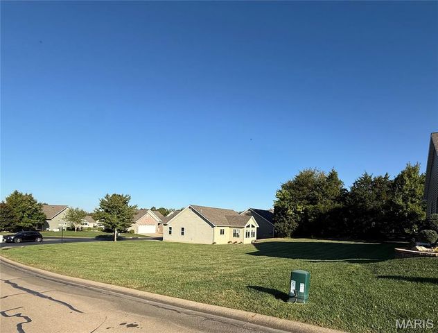 75 Butterfield Drive, Farmington, MO 63640