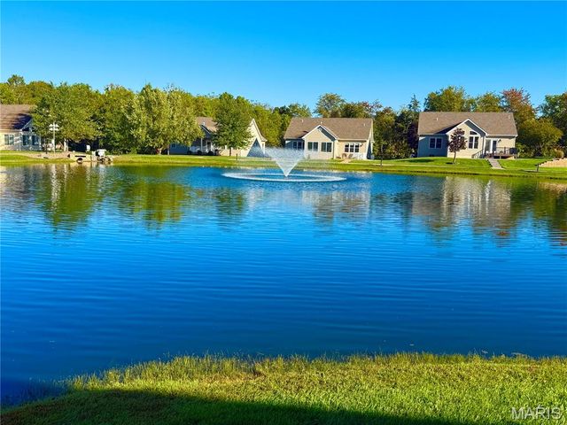 75 Butterfield Drive, Farmington, MO 63640