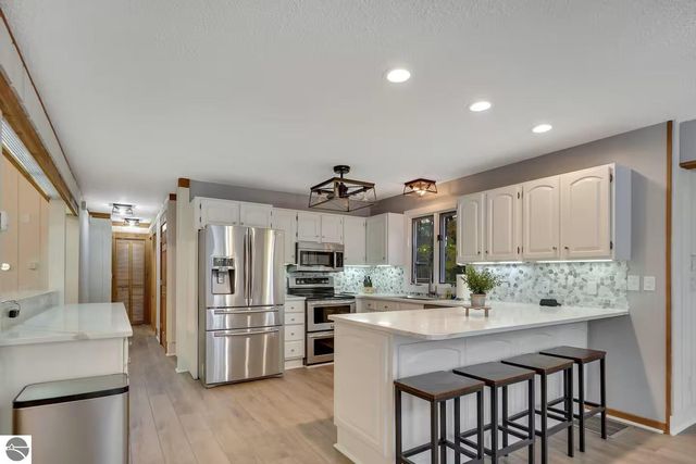 6211 Eagles Nest Court, Bellaire, MI 49615