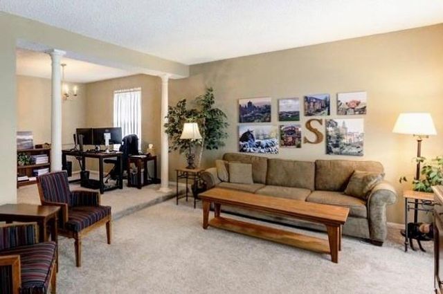 11719 Cedar Form Lane, Meadows Place, TX 77477