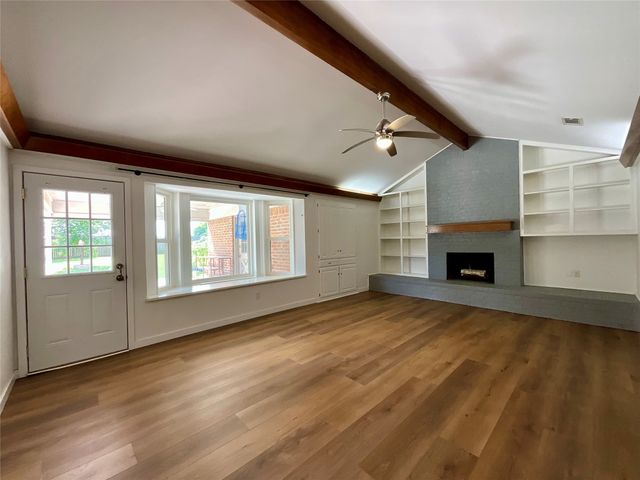 3705 Cobblestone Court, Bedford, TX 76021