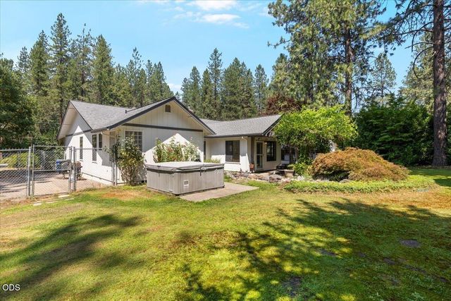 4809 E Evans Creek Road, Rogue River, OR 97537