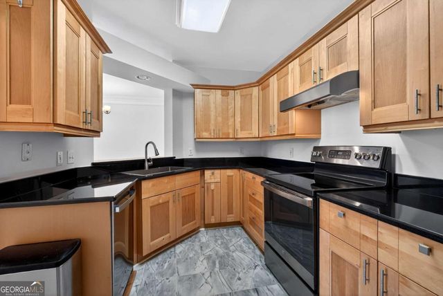 3334 Peachtree Road NE 911, Atlanta, GA 30326