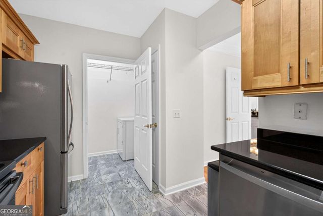 3334 Peachtree Road NE 911, Atlanta, GA 30326