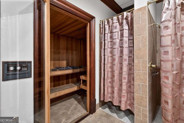 3334 Peachtree Road NE 911, Atlanta, GA 30326