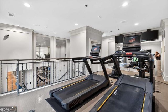 3334 Peachtree Road NE 911, Atlanta, GA 30326