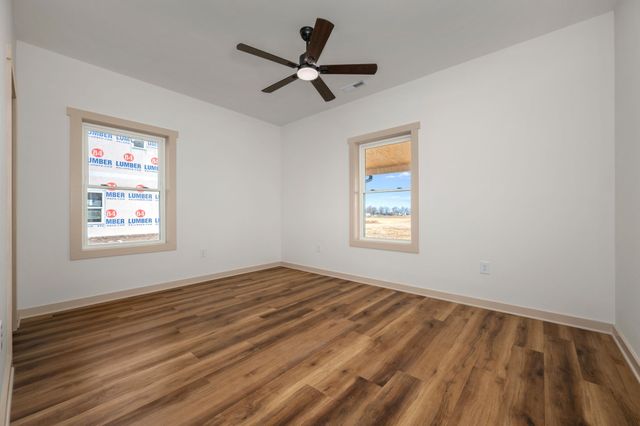 6245 McMinnville Hwy, Smithville, TN 37166