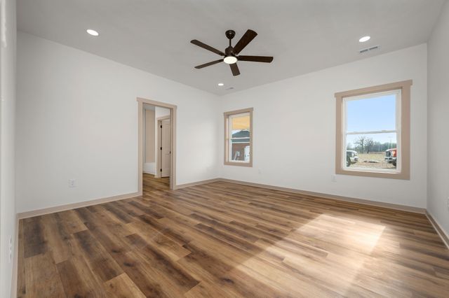 6245 McMinnville Hwy, Smithville, TN 37166