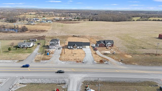 6245 McMinnville Hwy, Smithville, TN 37166