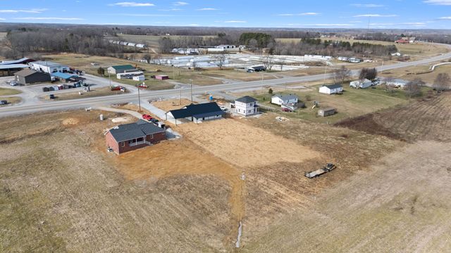 6245 McMinnville Hwy, Smithville, TN 37166