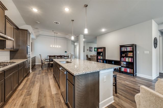 7525 Whisterwheel Way, Fort Worth, TX 76123