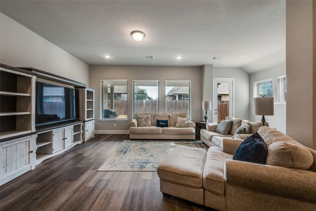 7525 Whisterwheel Way, Fort Worth, TX 76123