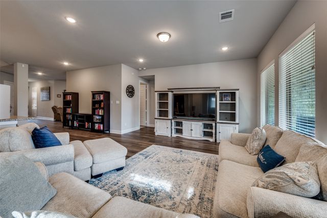 7525 Whisterwheel Way, Fort Worth, TX 76123