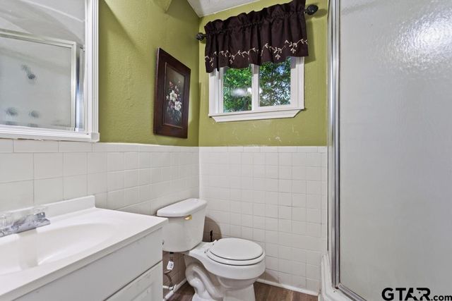 910 E Barbara, Tyler, TX 75701
