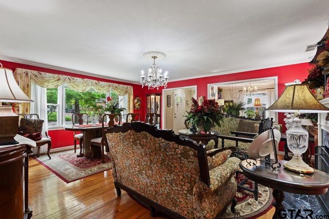 910 E Barbara, Tyler, TX 75701