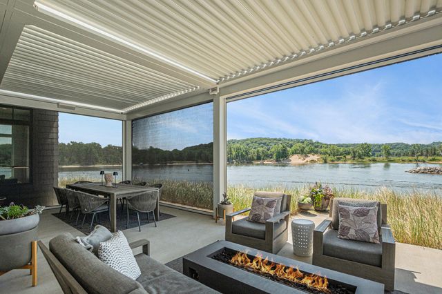 6736 Saugatuck Beach Road, Saugatuck, MI 49453